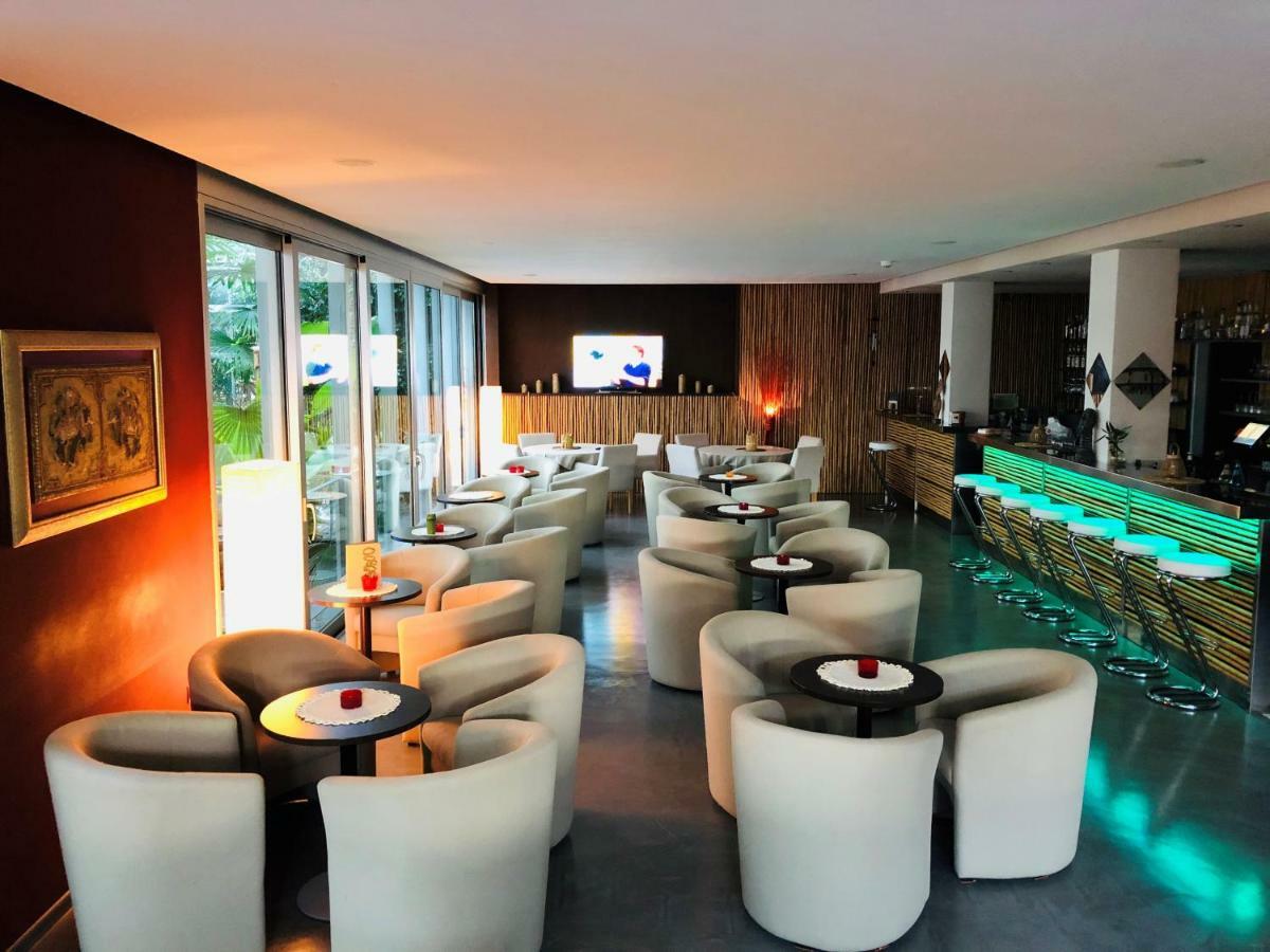 Hotel Bamboo Haupthaus โกลดราโน ภายนอก รูปภาพ